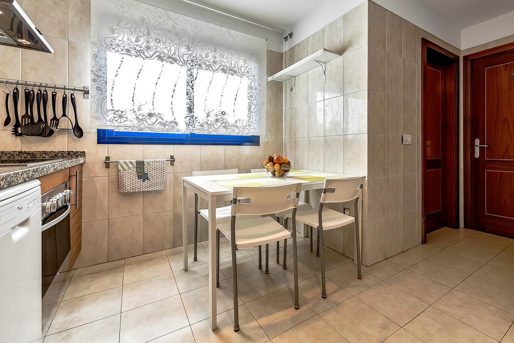 Beautiful House In Club De Mar Appartement Palm-mar Buitenkant foto